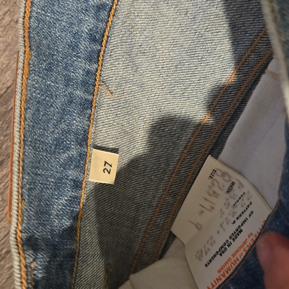 Citizens of Humanity Jeans Kaya Mid-Rise Kick Flare in Light Blue Wash | Size 27 - Picture 8 of 17